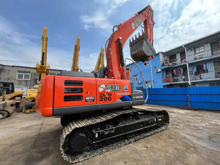 Excavadoras de segunda mano Hitachi Used excavator Hitachi ZX120 Japanese Hitachi second hand - מחפר: תמונה 2 Excavadoras de segunda mano Hitachi Used excavator Hitachi ZX120 Japanese Hitachi second hand - מחפר: תמונה 2