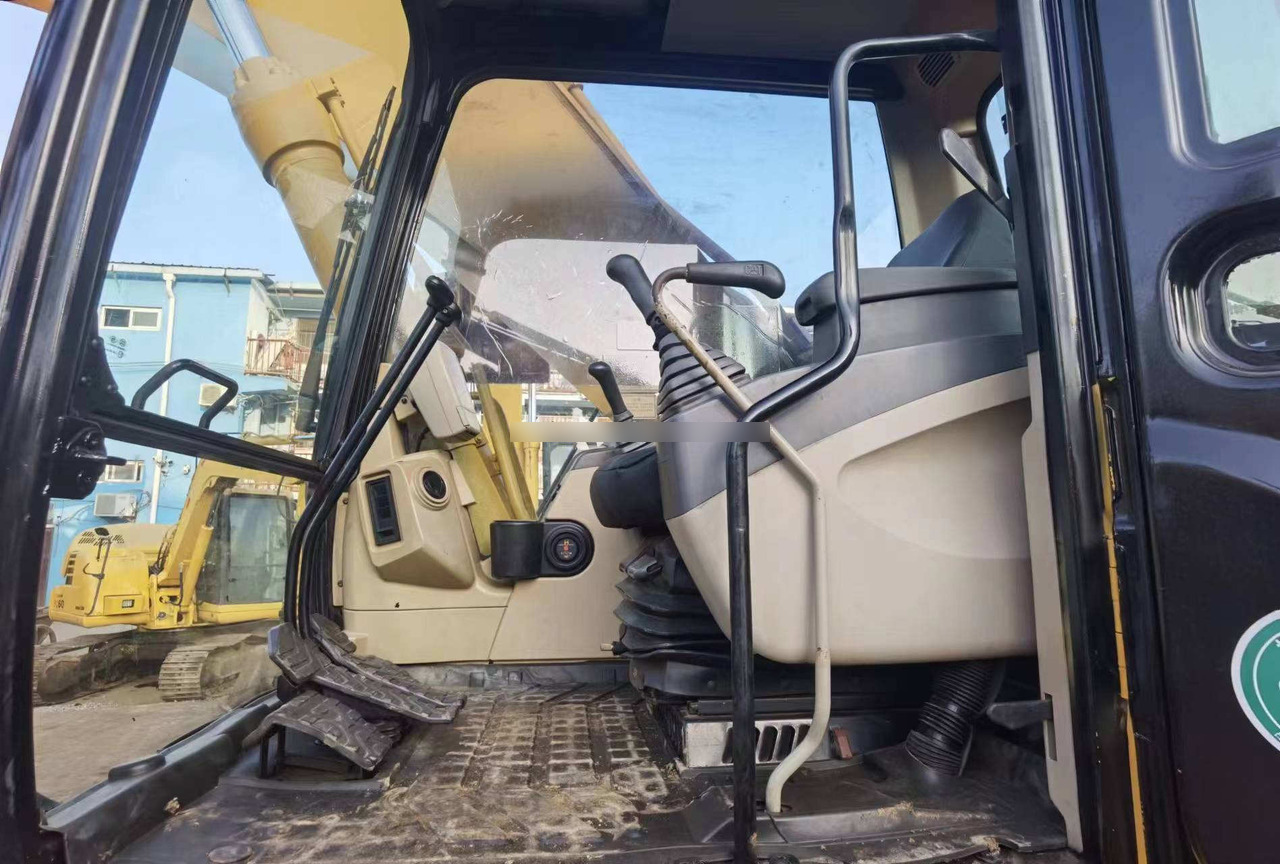 Excellent Condition Used Japan Original Caterpillar Cat 330CL Excavator for Sale - מחפר סורק: תמונה 4 Excellent Condition Used Japan Original Caterpillar Cat 330CL Excavator for Sale - מחפר סורק: תמונה 4