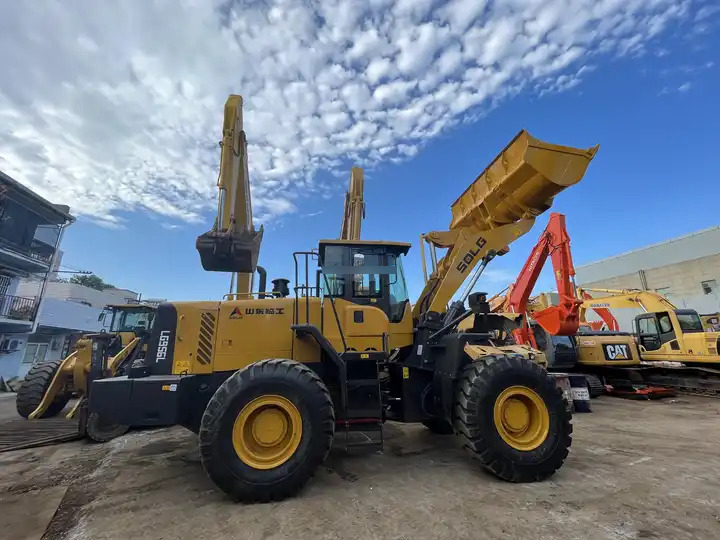 Good Condition SDLG Wheel Loader Used SDLG 956 Loader with good condition and powerful capacity at Cheap Price For Sale - מעמיס גלגלים: תמונה 2 Good Condition SDLG Wheel Loader Used SDLG 956 Loader with good condition and powerful capacity at Cheap Price For Sale - מעמיס גלגלים: תמונה 2