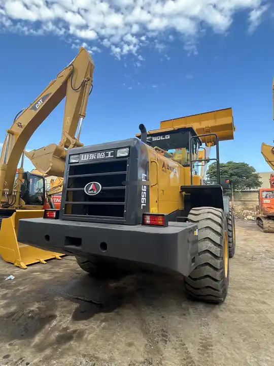 Good Condition SDLG Wheel Loader Used SDLG 956 Loader with good condition and powerful capacity at Cheap Price For Sale - מעמיס גלגלים: תמונה 4 Good Condition SDLG Wheel Loader Used SDLG 956 Loader with good condition and powerful capacity at Cheap Price For Sale - מעמיס גלגלים: תמונה 4