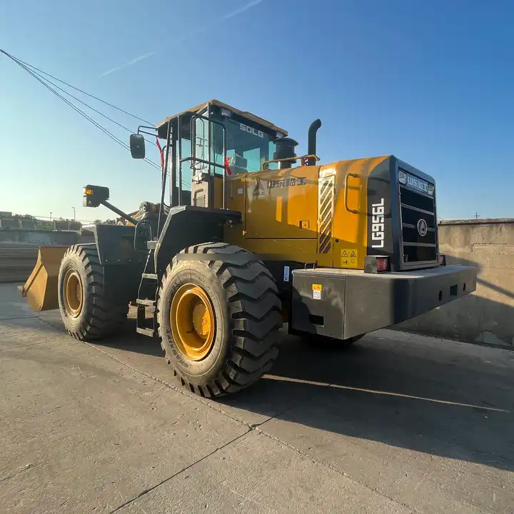 Good Condition SDLG Wheel Loader Used SDLG 956 Loader with good condition and powerful capacity at Cheap Price For Sale - מעמיס גלגלים: תמונה 1 Good Condition SDLG Wheel Loader Used SDLG 956 Loader with good condition and powerful capacity at Cheap Price For Sale - מעמיס גלגלים: תמונה 1