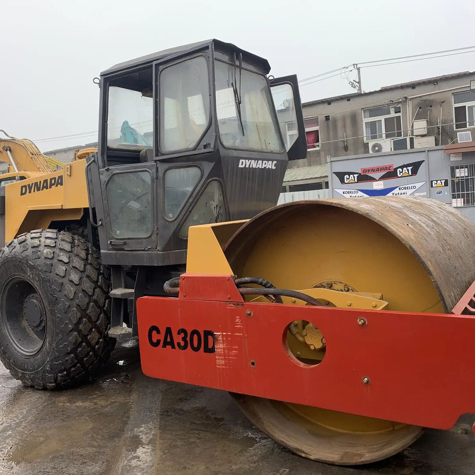 Good Quality Road Roller Surprise Price Second Hand Vibratory Compactor Original Sweden Used Road Roller Dynapac Ca30d - רולר כביש: תמונה 1 Good Quality Road Roller Surprise Price Second Hand Vibratory Compactor Original Sweden Used Road Roller Dynapac Ca30d - רולר כביש: תמונה 1