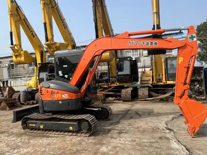 High Performance used Hitachi ZX55UR crawler excavator with good condition The latest mini used Hitachi ZX55 excavator for sale - מחפר סורק: תמונה 4 High Performance used Hitachi ZX55UR crawler excavator with good condition The latest mini used Hitachi ZX55 excavator for sale - מחפר סורק: תמונה 4