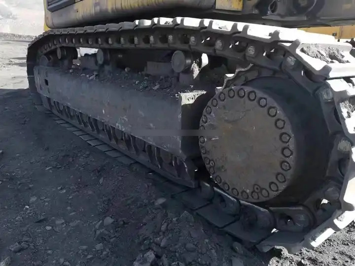 High Quality Used Crawler second hand digger PC800 large Excavator with buckets for sale 80ton Used Crawler second hand digger - מחפר סורק: תמונה 5 High Quality Used Crawler second hand digger PC800 large Excavator with buckets for sale 80ton Used Crawler second hand digger - מחפר סורק: תמונה 5