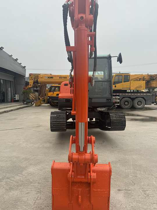 High Quality and Low Price Used Doosan Dx60 Dx75 Dx80 Crawler Excavator in Good Condition 6-ton Mini 6t Excavator for Sale - מחפר סורק: תמונה 3 High Quality and Low Price Used Doosan Dx60 Dx75 Dx80 Crawler Excavator in Good Condition 6-ton Mini 6t Excavator for Sale - מחפר סורק: תמונה 3