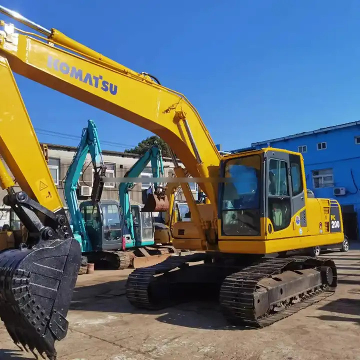 Hot Sale Excavator Factory Supply Second-hand Komatsu Pc200-8 90% Brand New Imported 20ton Excavator - מחפר: תמונה 2 Hot Sale Excavator Factory Supply Second-hand Komatsu Pc200-8 90% Brand New Imported 20ton Excavator - מחפר: תמונה 2