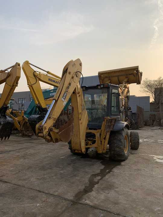 JCB 3cX backhoe loader manufactured in 2022 with telescopic boom JCB3CX JCB4CX JCB 3DX nice price - מחפרון: תמונה 2 JCB 3cX backhoe loader manufactured in 2022 with telescopic boom JCB3CX JCB4CX JCB 3DX nice price - מחפרון: תמונה 2