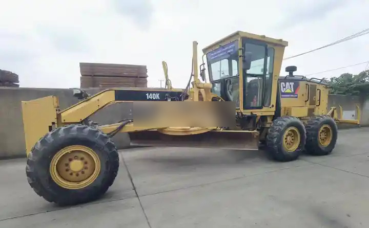 Orginal used cat 140K motor grader with CAT C7 engine in Shanghai China - מפלסת: תמונה 2 Orginal used cat 140K motor grader with CAT C7 engine in Shanghai China - מפלסת: תמונה 2