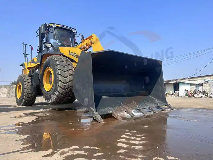 Original LiuGong Wheel Loader high quality 856H in Good Condition with Low running hours - מעמיס גלגלים: תמונה 4 Original LiuGong Wheel Loader high quality 856H in Good Condition with Low running hours - מעמיס גלגלים: תמונה 4