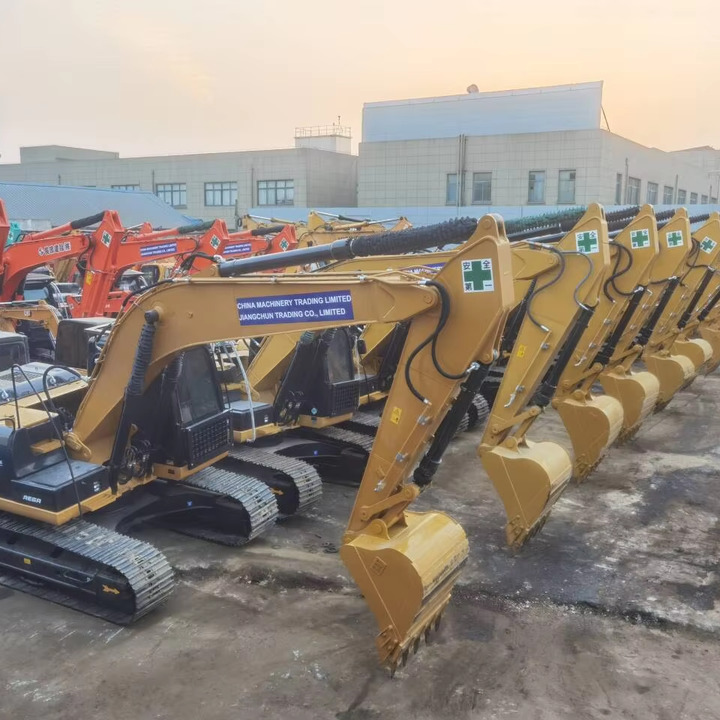 Second Hand Large Excavator CAT 320D 320d2 Caterpillar 20 Ton Used Crawler Excavator Caterpillar 320 Excavators - מחפר: תמונה 1 Second Hand Large Excavator CAT 320D 320d2 Caterpillar 20 Ton Used Crawler Excavator Caterpillar 320 Excavators - מחפר: תמונה 1