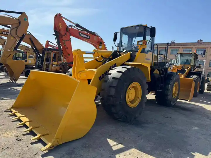 Second Hand Pay LoaderNice Performance Original Loader Used Komatsu Wa470 Loader Second Hand Wheel Loader Hot Sale - מעמיס גלגלים: תמונה 2 Second Hand Pay LoaderNice Performance Original Loader Used Komatsu Wa470 Loader Second Hand Wheel Loader Hot Sale - מעמיס גלגלים: תמונה 2