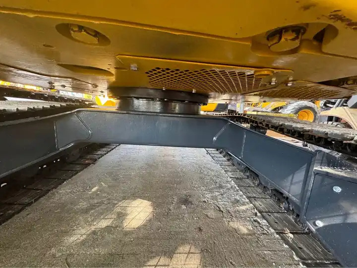Second-Hand Used Komatsu PC 78 with Good Condition in Shanghai - מחפר: תמונה 2 Second-Hand Used Komatsu PC 78 with Good Condition in Shanghai - מחפר: תמונה 2