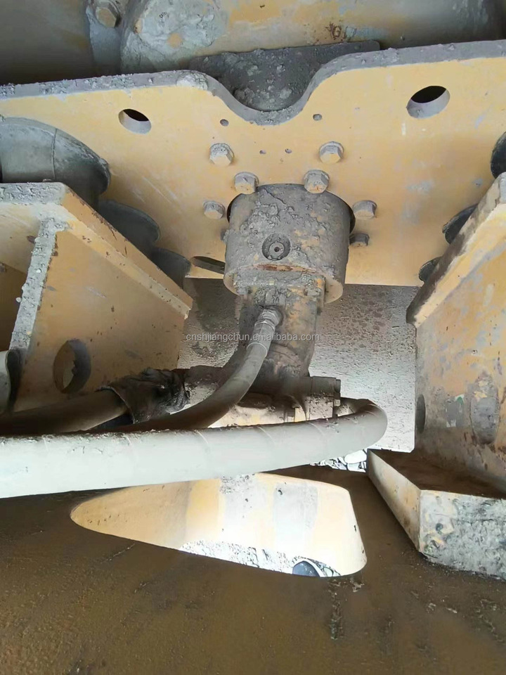 Used CAT CS76XT for sale Second hand caterpillar roller in good condition high brand quality, affordable and in stock - מדחס: תמונה 5 Used CAT CS76XT for sale Second hand caterpillar roller in good condition high brand quality, affordable and in stock - מדחס: תמונה 5