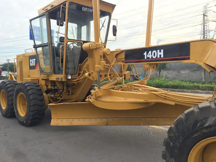 הַחכָּרָה  Used Cat 140H motor grader with good condition,USED heavy equipment used motor grader CAT 140H grader in China on sale Used Cat 140H motor grader with good condition,USED heavy equipment used motor grader CAT 140H grader in China on sale: תמונה 6