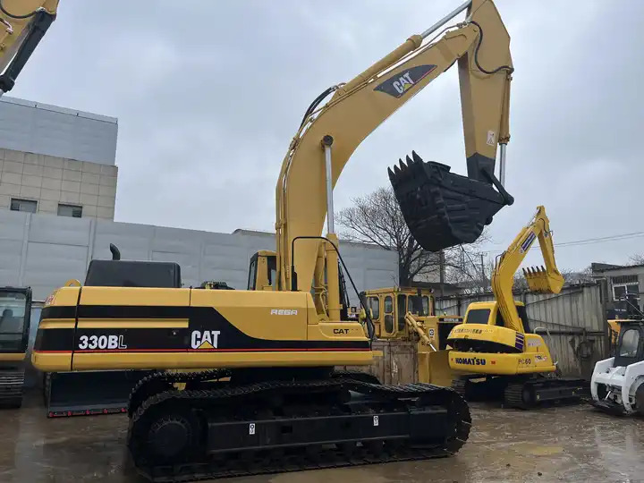 Used Caterpillar CAT 330BL excavator Japan Used CAT330BL 330CL Second Hand hydraulic crawler excavator in stock - מחפר סורק: תמונה 2 Used Caterpillar CAT 330BL excavator Japan Used CAT330BL 330CL Second Hand hydraulic crawler excavator in stock - מחפר סורק: תמונה 2