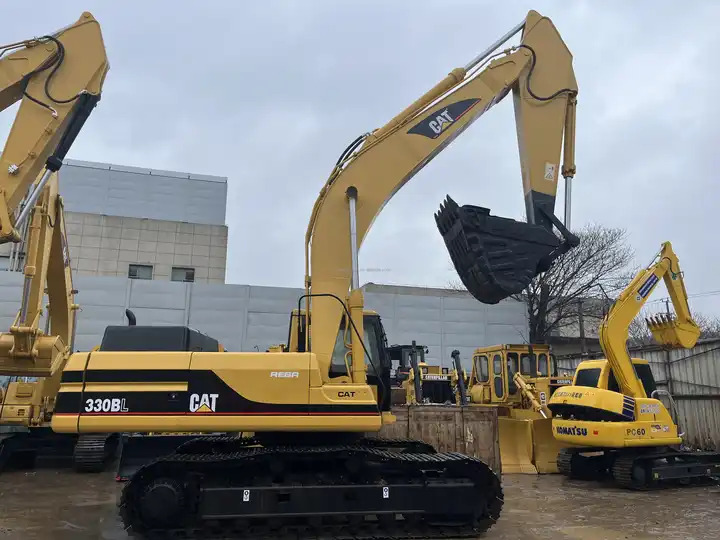Used Caterpillar CAT 330BL excavator Japan Used CAT330BL 330CL Second Hand hydraulic crawler excavator in stock - מחפר סורק: תמונה 5 Used Caterpillar CAT 330BL excavator Japan Used CAT330BL 330CL Second Hand hydraulic crawler excavator in stock - מחפר סורק: תמונה 5