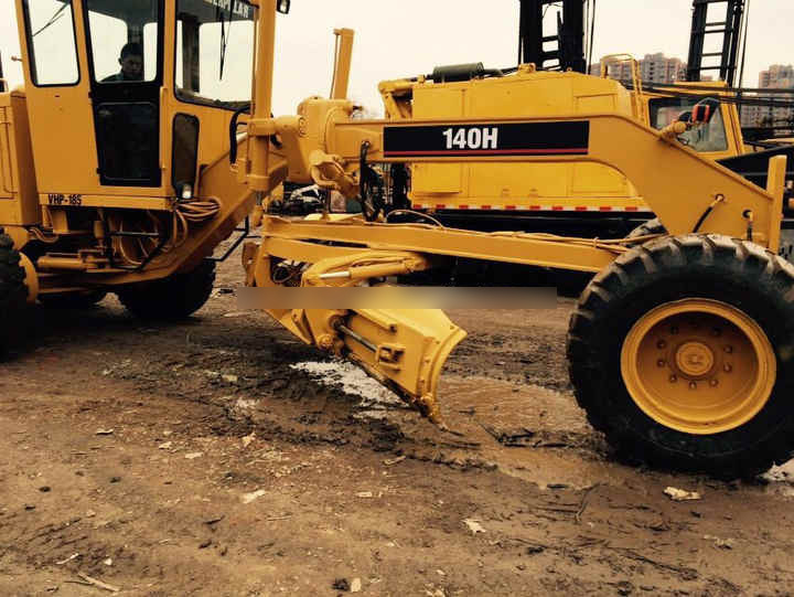 Used Caterpillar construction machine CAT140H 140K 140G Grader in stock for sale - מפלסת: תמונה 4 Used Caterpillar construction machine CAT140H 140K 140G Grader in stock for sale - מפלסת: תמונה 4