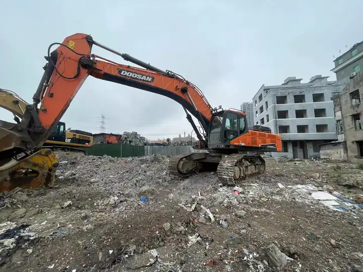 Used Doosan Excavator Doosan Excavator Dx520 Doosan Dx520lc Excavator - מחפר: תמונה 3 Used Doosan Excavator Doosan Excavator Dx520 Doosan Dx520lc Excavator - מחפר: תמונה 3