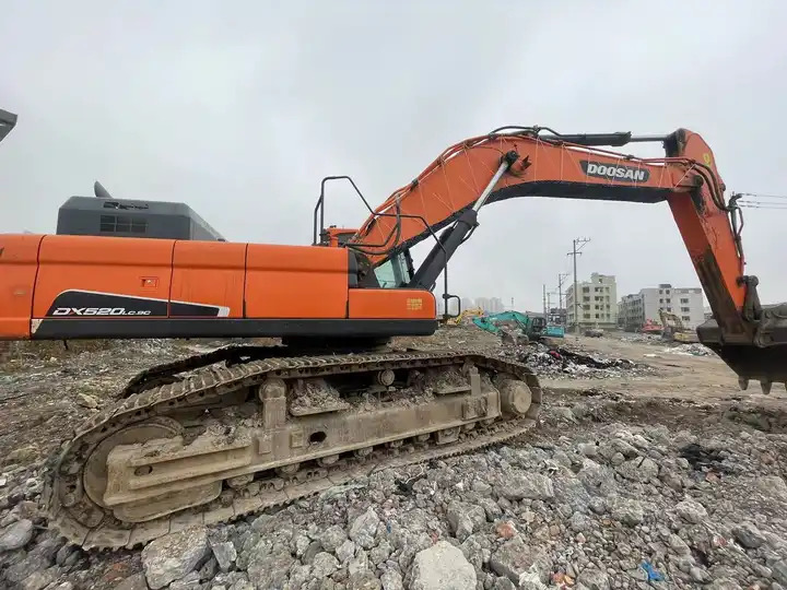 Used Doosan Excavator Doosan Excavator Dx520 Doosan Dx520lc Excavator - מחפר: תמונה 5 Used Doosan Excavator Doosan Excavator Dx520 Doosan Dx520lc Excavator - מחפר: תמונה 5