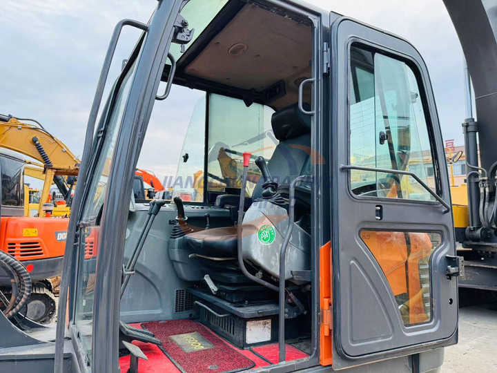 Used excavator doosan dx60 excavators earth-moving machinery doosan dx60 dx80 dx75 dx225 dh60 dh60-7for sale - מחפר סורק: תמונה 4 Used excavator doosan dx60 excavators earth-moving machinery doosan dx60 dx80 dx75 dx225 dh60 dh60-7for sale - מחפר סורק: תמונה 4