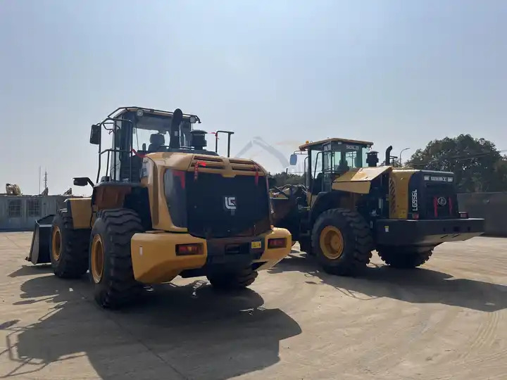 Competitive Original LiuGong Wheel Loader 856H in Good Condition with LOW PRICE - מעמיס גלגלים: תמונה 5 Competitive Original LiuGong Wheel Loader 856H in Good Condition with LOW PRICE - מעמיס גלגלים: תמונה 5