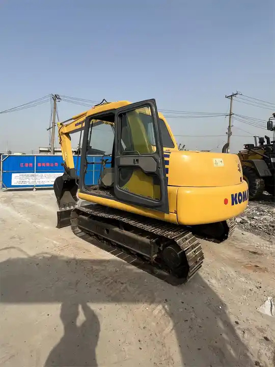 Komatsu used pc60-7 excavator/used 6ton excavator /Komatsu japan pc60-7 mini used excavator for sale Komatsu  excavator - מחפר סורק: תמונה 3 Komatsu used pc60-7 excavator/used 6ton excavator /Komatsu japan pc60-7 mini used excavator for sale Komatsu  excavator - מחפר סורק: תמונה 3