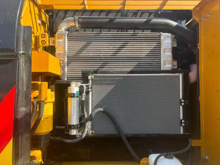 Used Excavator cat 320dsed Excavator Original Crawler Used CAT 320 Excavator 320D Caterpillar Machinery - מחפר סורק: תמונה 5 Used Excavator cat 320dsed Excavator Original Crawler Used CAT 320 Excavator 320D Caterpillar Machinery - מחפר סורק: תמונה 5