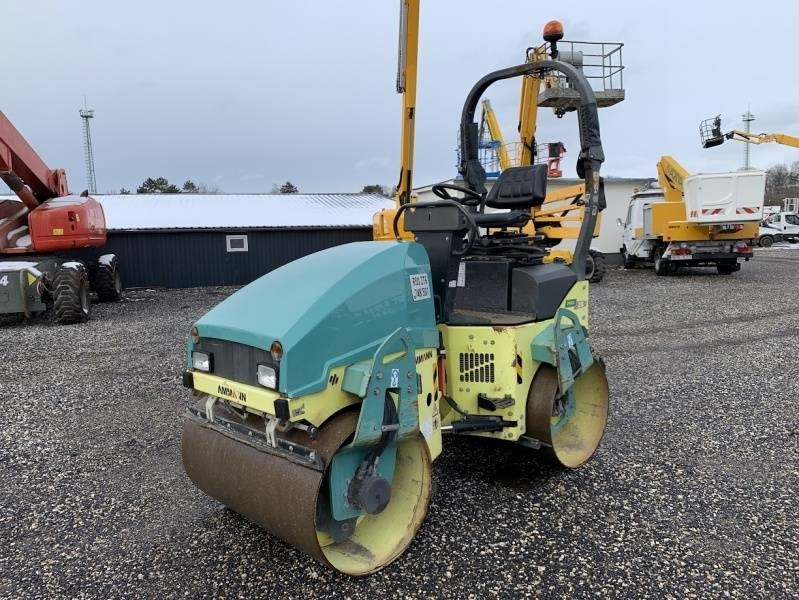 Ammann ARX 26 - רולר כביש: תמונה 2 Ammann ARX 26 - רולר כביש: תמונה 2