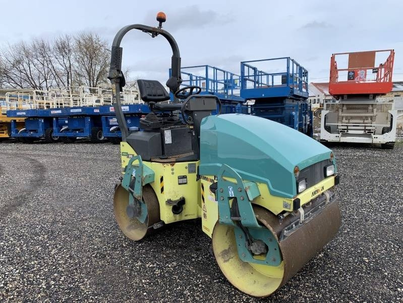 Ammann ARX 26 - רולר כביש: תמונה 1 Ammann ARX 26 - רולר כביש: תמונה 1