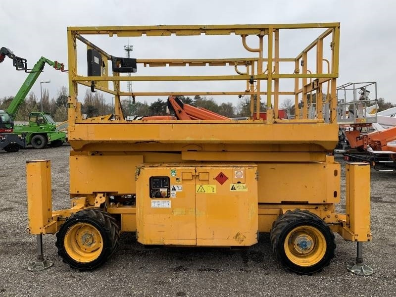 Genie GS-2669 - 10 m, 4x4, diesel - מעלית מספריים: תמונה 5 Genie GS-2669 - 10 m, 4x4, diesel - מעלית מספריים: תמונה 5