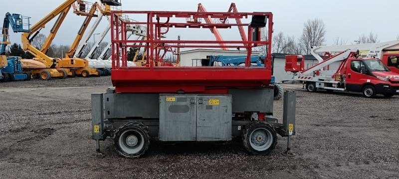 Genie GS-2669RT - 10 m, 4x4, diesel - מעלית מספריים: תמונה 2 Genie GS-2669RT - 10 m, 4x4, diesel - מעלית מספריים: תמונה 2