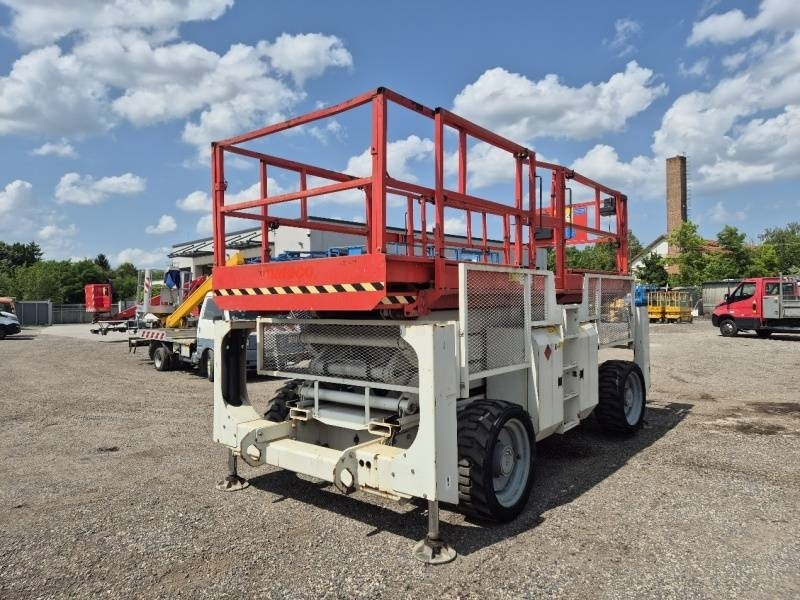 Genie GS3390 - 12,06 m - 4x4 - diesel - מעלית מספריים: תמונה 2 Genie GS3390 - 12,06 m - 4x4 - diesel - מעלית מספריים: תמונה 2