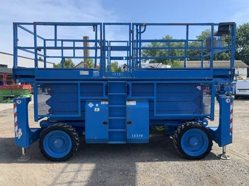 Genie GS4390 - 15,11m, diesel, 4x4 - מעלית מספריים: תמונה 3 Genie GS4390 - 15,11m, diesel, 4x4 - מעלית מספריים: תמונה 3