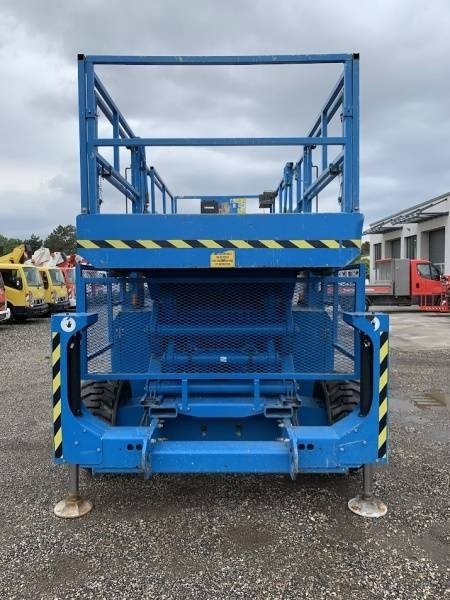 Genie GS4390 - 15,11m, diesel, 4x4 - מעלית מספריים: תמונה 3 Genie GS4390 - 15,11m, diesel, 4x4 - מעלית מספריים: תמונה 3
