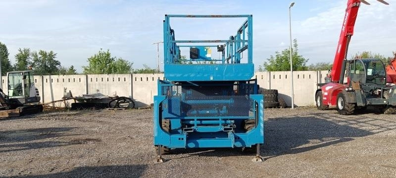 Genie GS4390 - 15,11m, diesel, 4x4 - מעלית מספריים: תמונה 3 Genie GS4390 - 15,11m, diesel, 4x4 - מעלית מספריים: תמונה 3