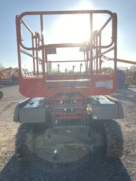 Haulotte Compact 10 RTE - 4x4, 10m, electric - *NEW BATTERY - מעלית מספריים: תמונה 3 Haulotte Compact 10 RTE - 4x4, 10m, electric - *NEW BATTERY - מעלית מספריים: תמונה 3