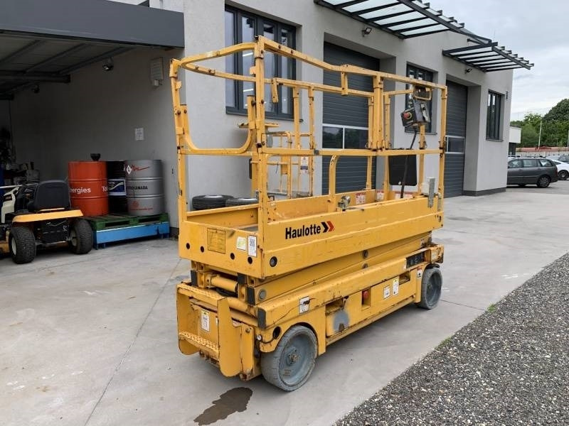 Haulotte Compact 8 - 8m, electric - מעלית מספריים: תמונה 2 Haulotte Compact 8 - 8m, electric - מעלית מספריים: תמונה 2