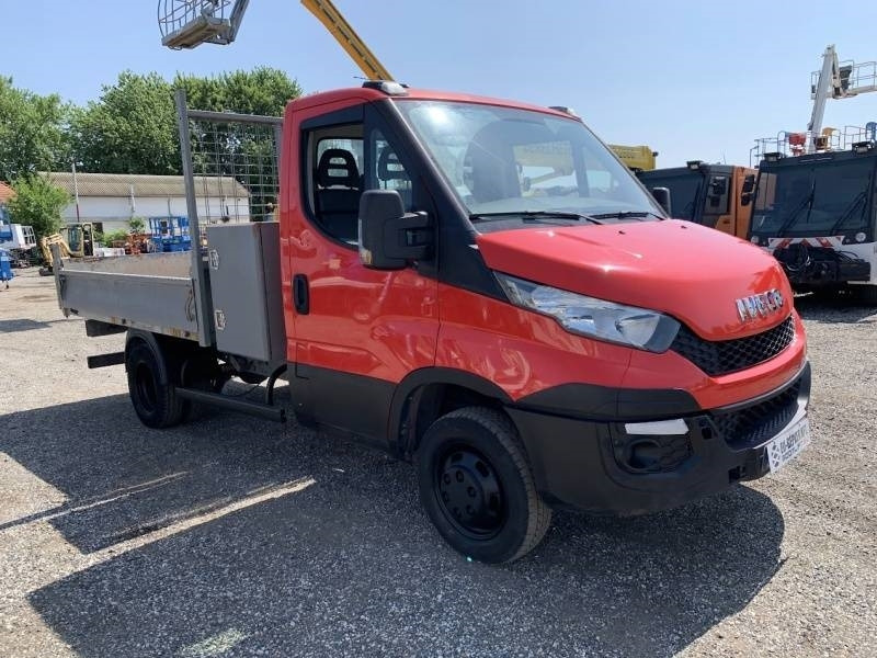 Iveco 35C13 - Tipper - מזהיר: תמונה 2 Iveco 35C13 - Tipper - מזהיר: תמונה 2