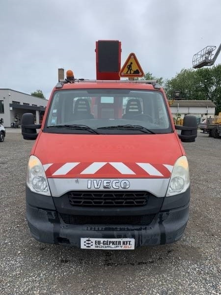 Iveco Daily GSR E179T - 17,1m - 200 kg - פלטפורמה אווירית מותקנת על משאית: תמונה 3 Iveco Daily GSR E179T - 17,1m - 200 kg - פלטפורמה אווירית מותקנת על משאית: תמונה 3