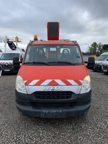 Iveco Daily GSR E179T - 17,1m - 200 kg - פלטפורמה אווירית מותקנת על משאית: תמונה 3 Iveco Daily GSR E179T - 17,1m - 200 kg - פלטפורמה אווירית מותקנת על משאית: תמונה 3