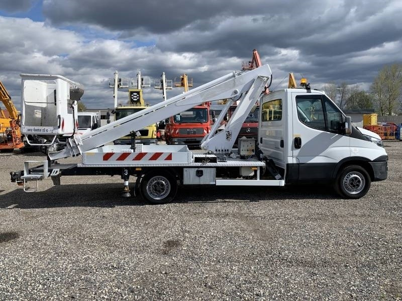 Iveco Daily Multitel 160 ALU DS - 16m - פלטפורמה אווירית מותקנת על משאית: תמונה 4 Iveco Daily Multitel 160 ALU DS - 16m - פלטפורמה אווירית מותקנת על משאית: תמונה 4