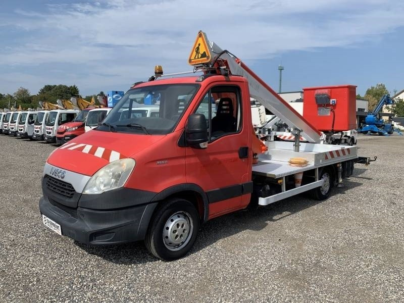 Iveco Daily Multitel 160 ALU DS - 16m - פלטפורמה אווירית מותקנת על משאית: תמונה 2 Iveco Daily Multitel 160 ALU DS - 16m - פלטפורמה אווירית מותקנת על משאית: תמונה 2