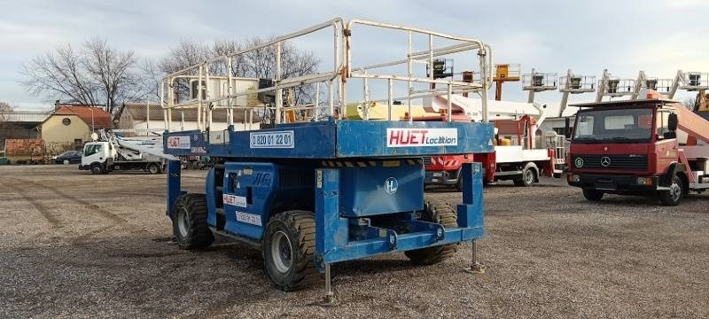 JLG 3394RT - 12m, 4x4, diesel - מעלית מספריים: תמונה 1 JLG 3394RT - 12m, 4x4, diesel - מעלית מספריים: תמונה 1