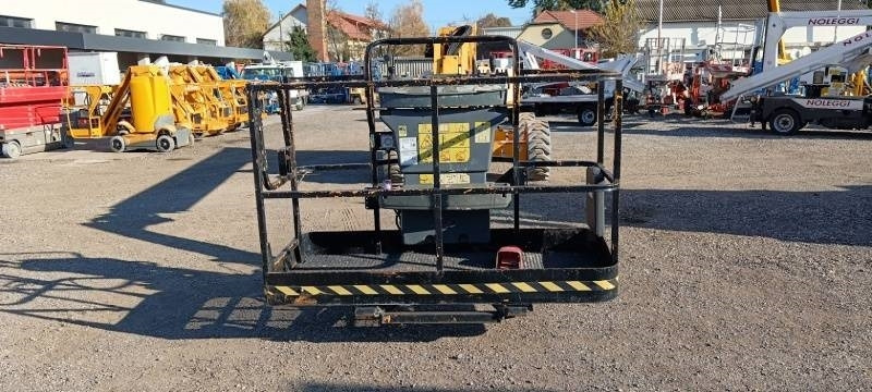 JLG M600JP - 20,29m - 230kg - Bi-Energy - 4x4 - זרוע מרפקי: תמונה 3 JLG M600JP - 20,29m - 230kg - Bi-Energy - 4x4 - זרוע מרפקי: תמונה 3