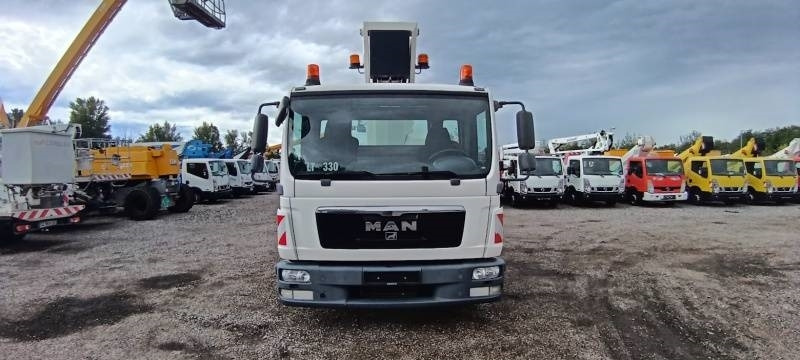 MAN TGL 7.150 Ruthmann T330 - 33m - 320 kg - פלטפורמה אווירית מותקנת על משאית: תמונה 3 MAN TGL 7.150 Ruthmann T330 - 33m - 320 kg - פלטפורמה אווירית מותקנת על משאית: תמונה 3