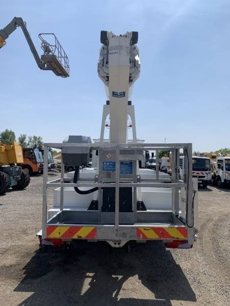 פלטפורמה אווירית מותקנת על משאית MAN TGL 7.150 RuthmannSteiger T330 - 33m - 320 kg: תמונה 8