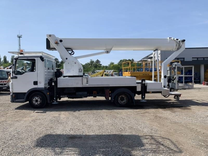 פלטפורמה אווירית מותקנת על משאית MAN TGL 7.150 RuthmannSteiger T330 - 33m - 320 kg: תמונה 5