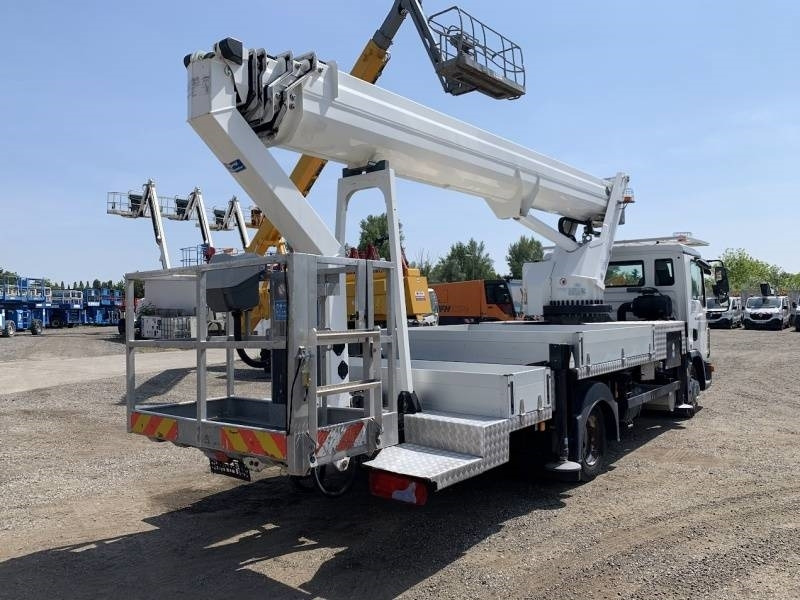 פלטפורמה אווירית מותקנת על משאית MAN TGL 7.150 RuthmannSteiger T330 - 33m - 320 kg: תמונה 6
