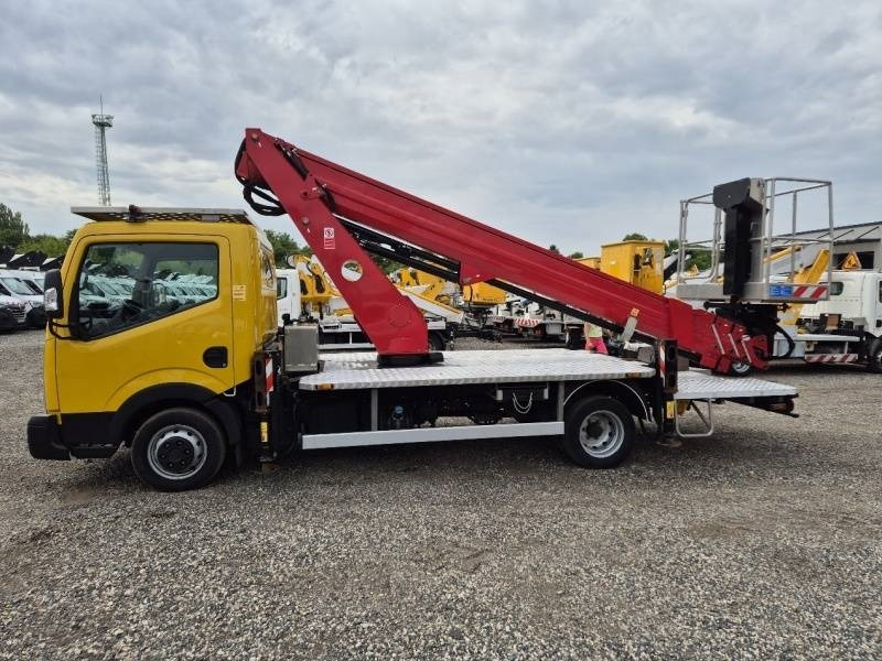 Nissan Cabstar Oil&Steel Scorpion 2313 - 22,6 m, 250 kg - פלטפורמה אווירית מותקנת על משאית: תמונה 5 Nissan Cabstar Oil&Steel Scorpion 2313 - 22,6 m, 250 kg - פלטפורמה אווירית מותקנת על משאית: תמונה 5