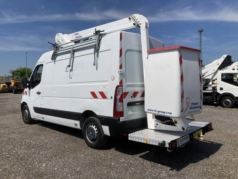 Renault Master France Elevateur 121FT - 12,5 m - 120kg - פלטפורמה אווירית מותקנת על משאית: תמונה 5 Renault Master France Elevateur 121FT - 12,5 m - 120kg - פלטפורמה אווירית מותקנת על משאית: תמונה 5